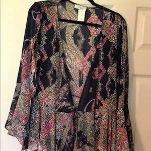 New with tags Navy blue floral cover up
